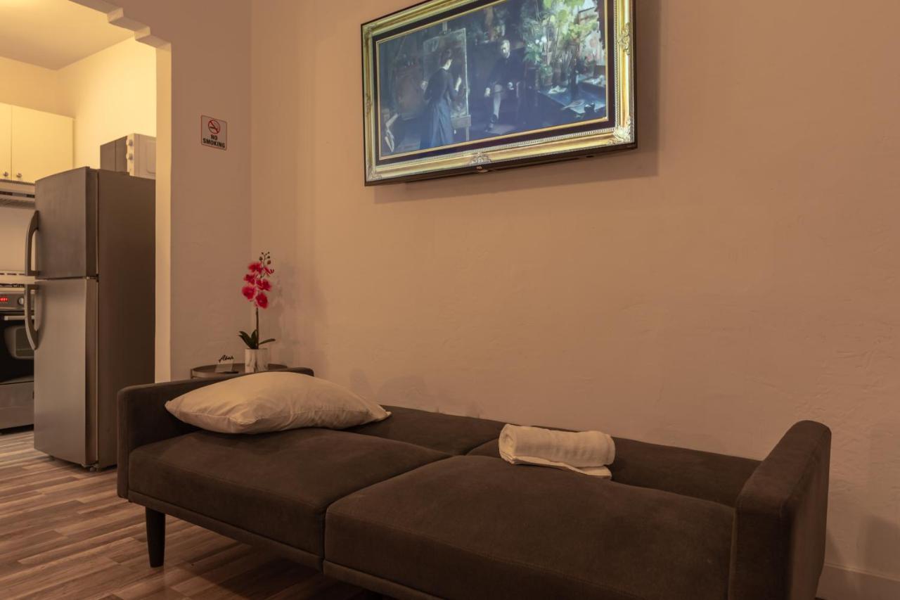 Home Miami Downtown - Wynwood Area With Backyard - Art District Near Beach Bagian luar foto